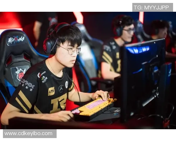 CSGO战术解析RNG战队盯防体系的核心策略与执行细节 CSGO战术解析RNG战队盯防体系的核心策略与执行细节